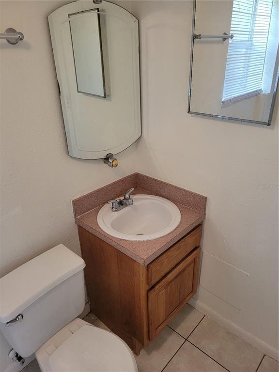Building Photo - 825 Rosalia Dr