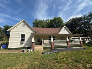 Building Photo - 2812 Asbury Rd