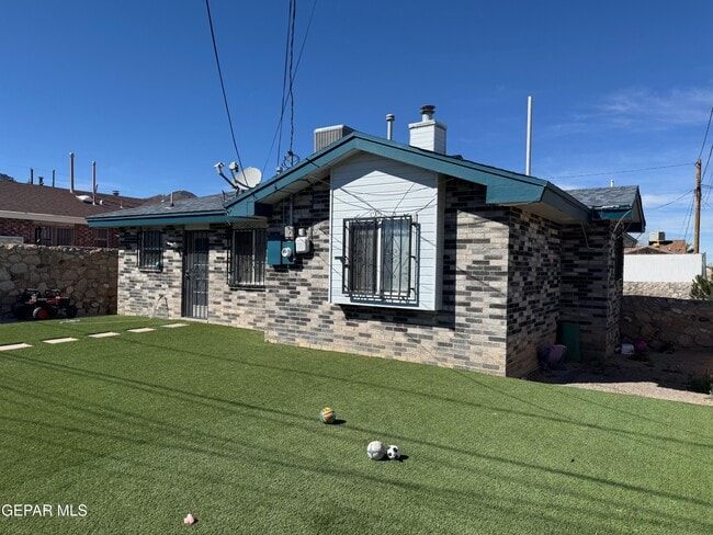 Building Photo - 4124 Edgar Park Ave