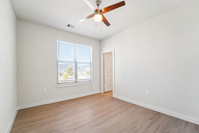 Floorplan - LightHaven at District West