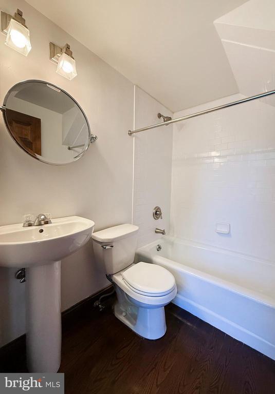 Building Photo - 2731 M St NW