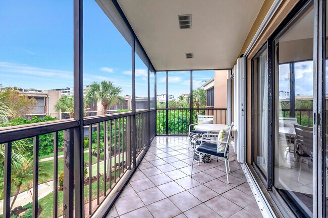 Building Photo - 3605 S Ocean Blvd