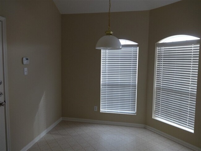Building Photo - 17907 Juniper Green Trail