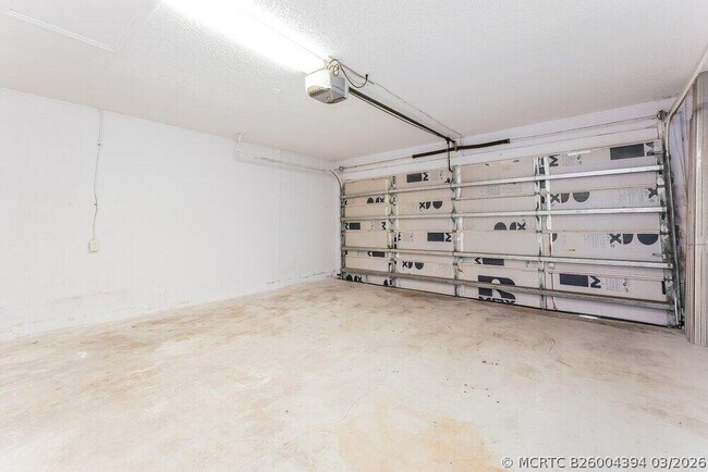 Building Photo - 180 Heatherwood Dr