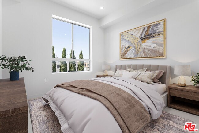 Building Photo - 11727 Kiowa Ave