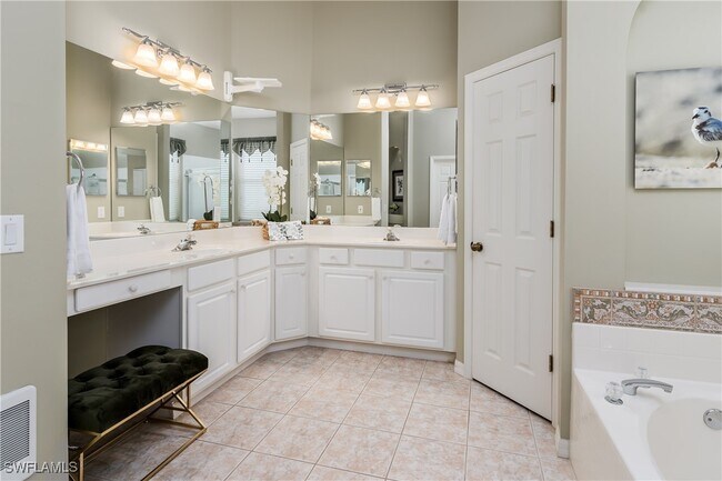 Building Photo - 23432 Olde Meadowbrook Cir