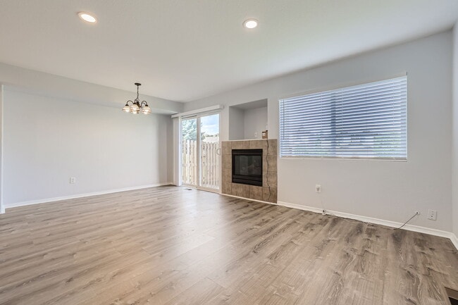Building Photo - 5937 University Village View