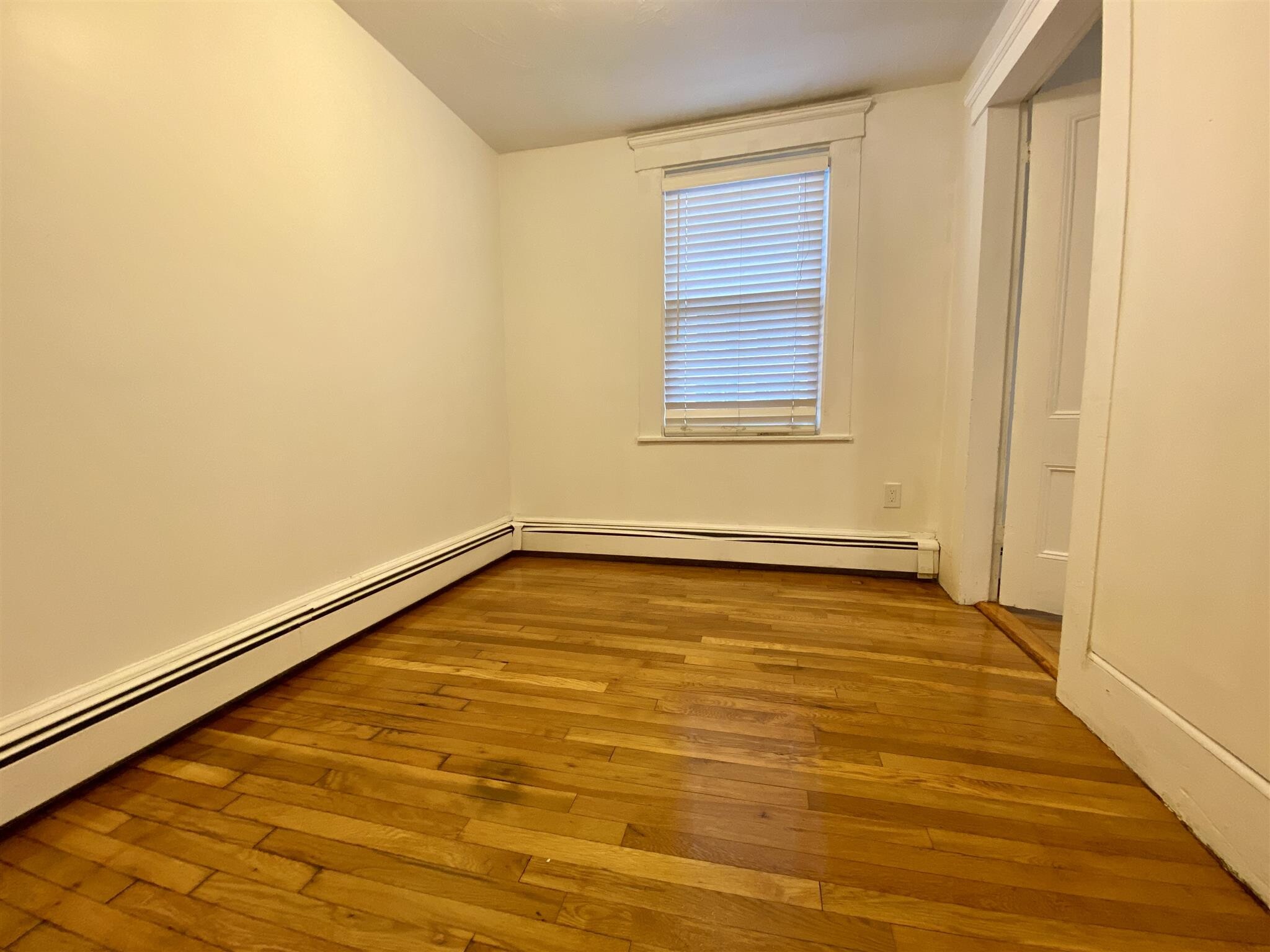 Building Photo - 66 Elm St