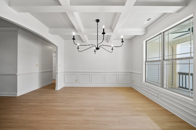 Building Photo - 73 Old Barn Way