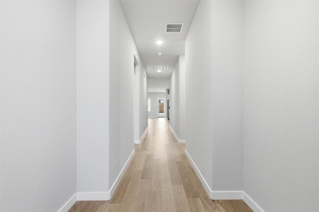 Building Photo - 617 Marigold Hl Wy