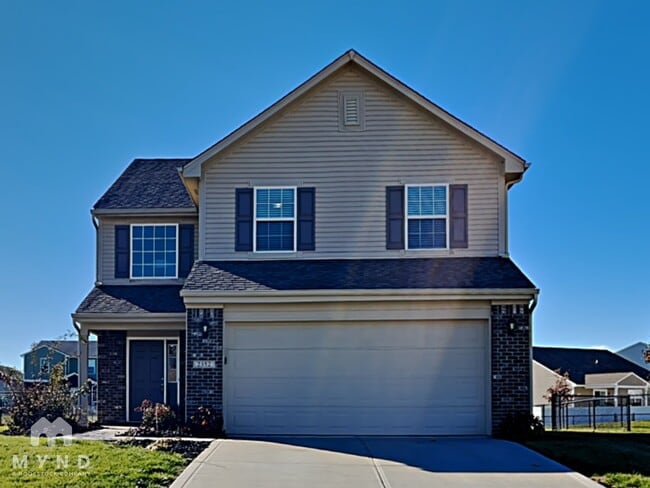 Building Photo - 2352 Rosewood Dr