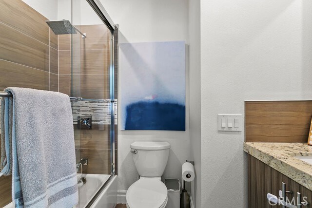 Building Photo - 30902 Club House Dr