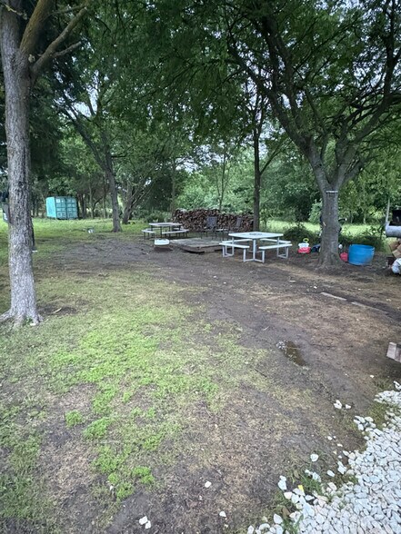 Building Photo - 1281 Fcr 930