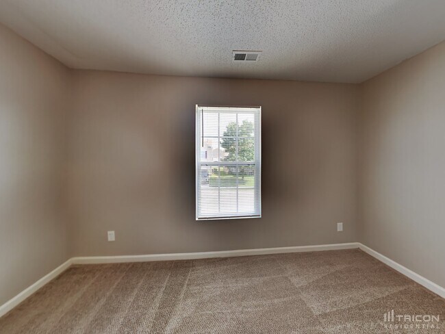 Building Photo - 5104 Mintvale Dr