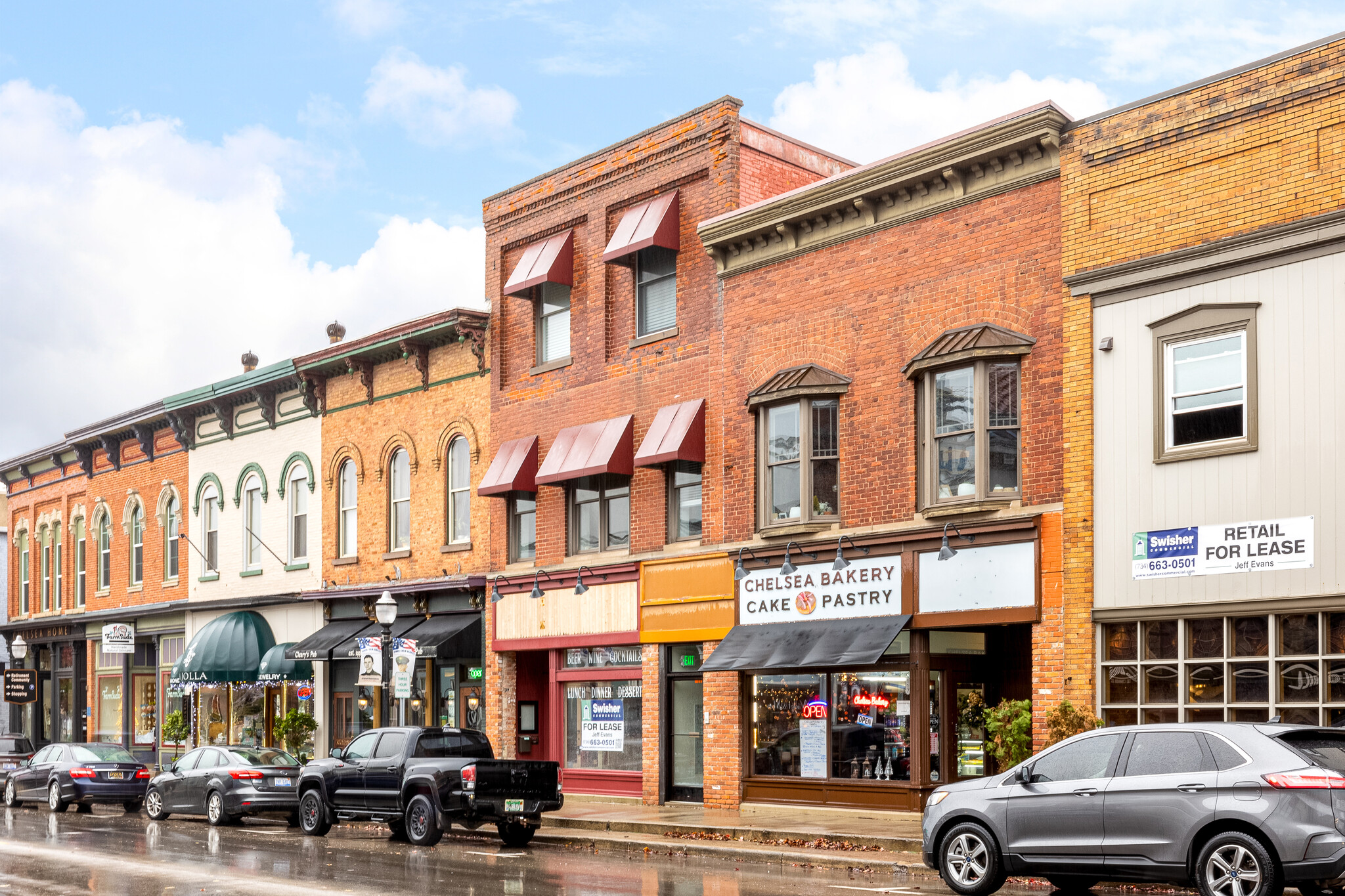 Building Photo - 115 S Main St