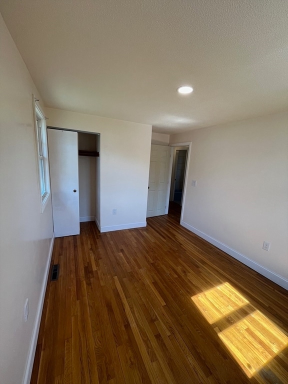 Building Photo - 9 Trinity Dr