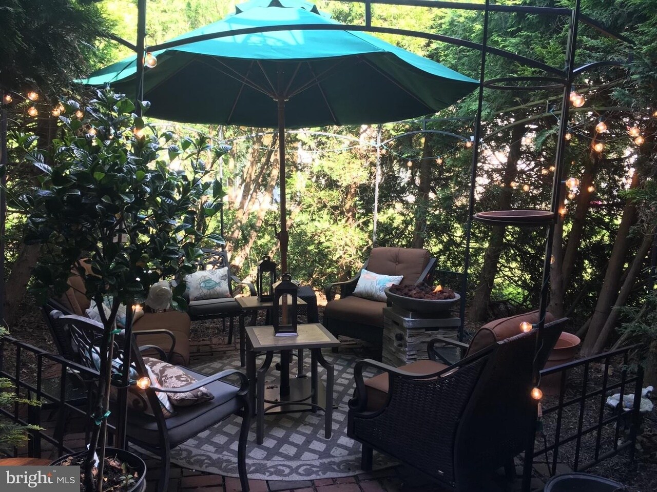 Building Photo - 171 Madison Ct