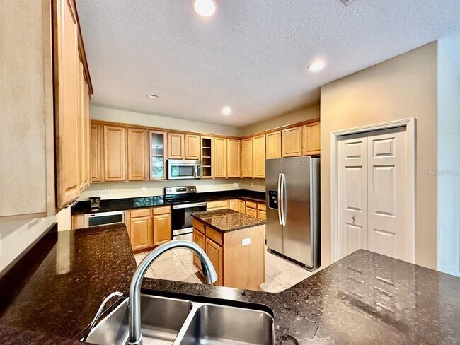 Building Photo - 12905 Darby Ridge Dr