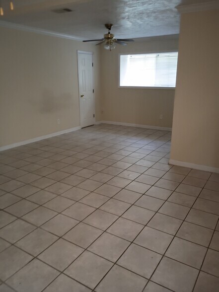 Master Bed - 518 Westshire Dr