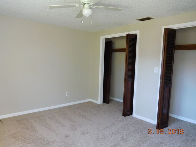 Building Photo - 2nd Floor Apartment in New Smyrna Beach