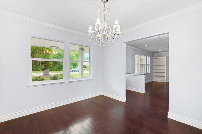 Building Photo - 10219 Chatterton Dr