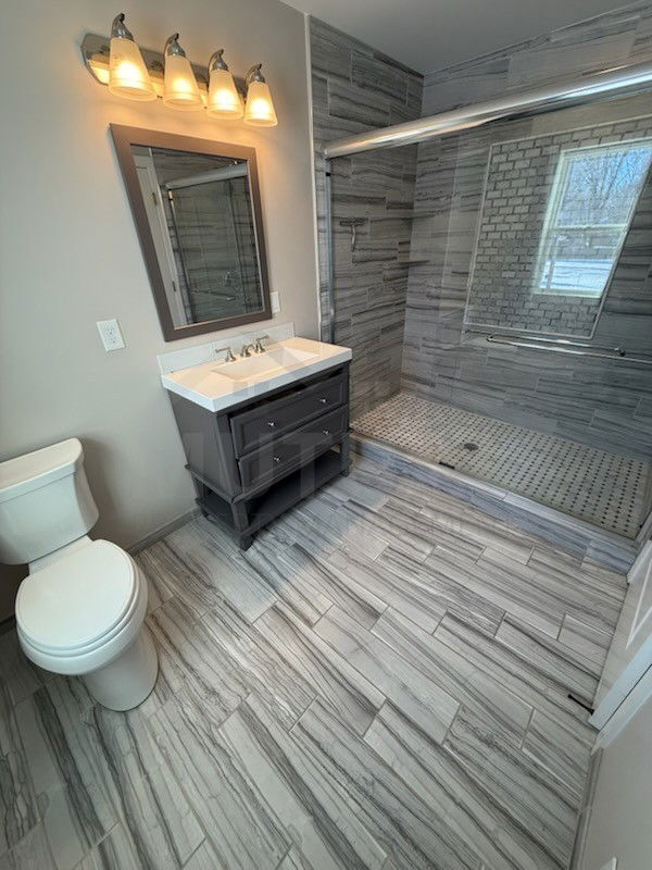 Building Photo - 16135 Henry Ruff Rd