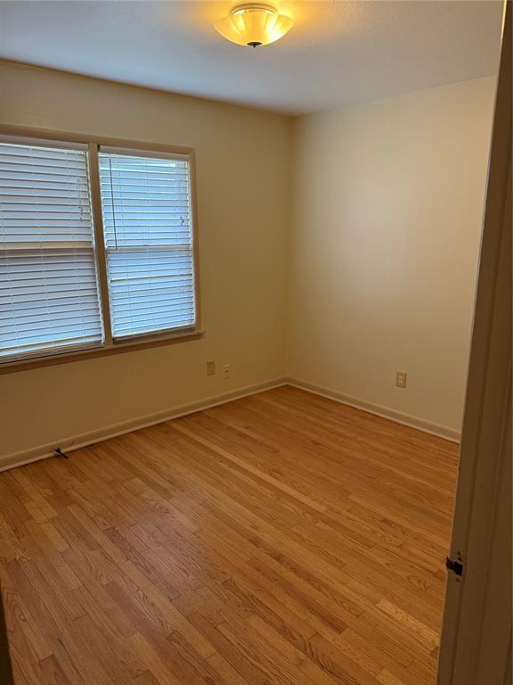 Building Photo - 3021 N Zedna Dr