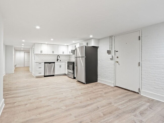 Building Photo - 420 Massachusetts Ave