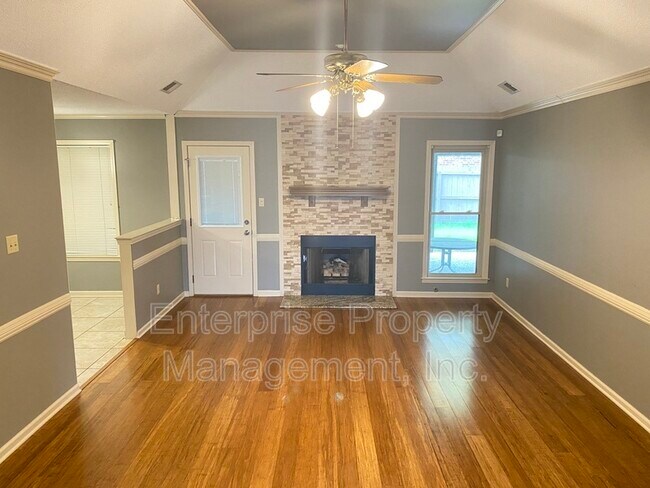 Building Photo - 3840 Charbon Ln