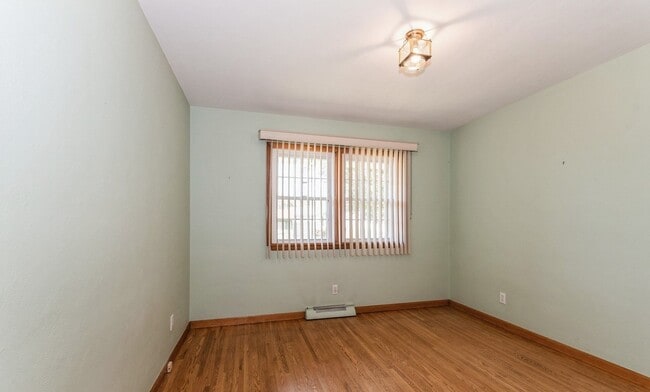 Building Photo - 1411 Highland Ave