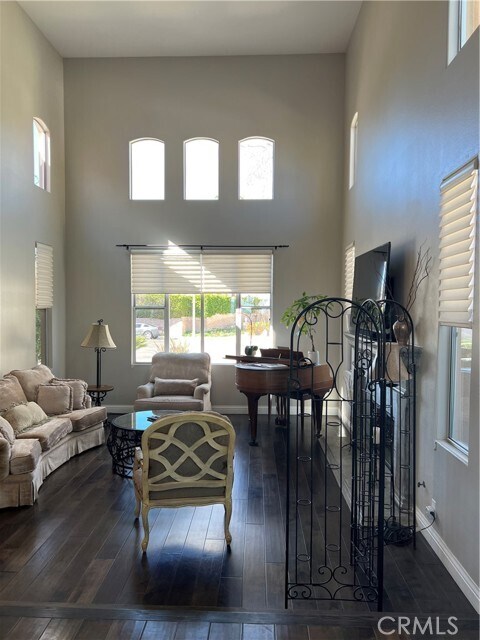 Building Photo - 7420 Cliffside Ct