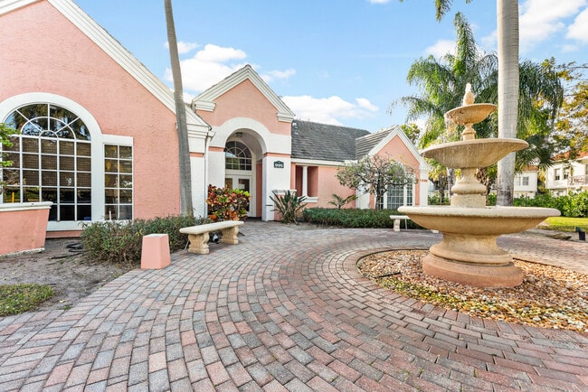 Building Photo - 1365 Crystal Way