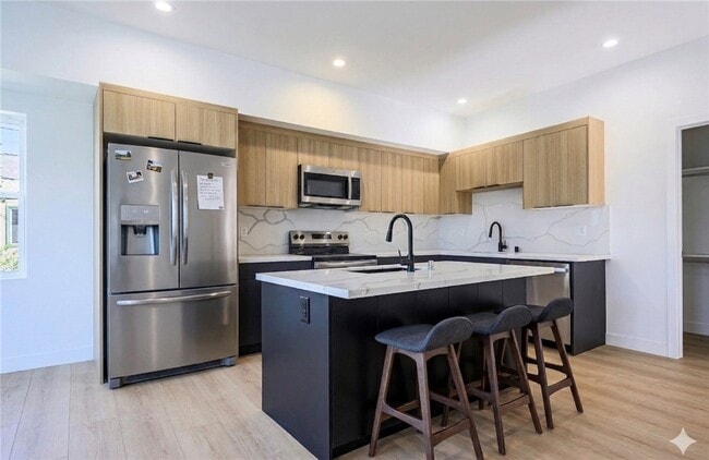 Building Photo - 1956 Purdue Ave