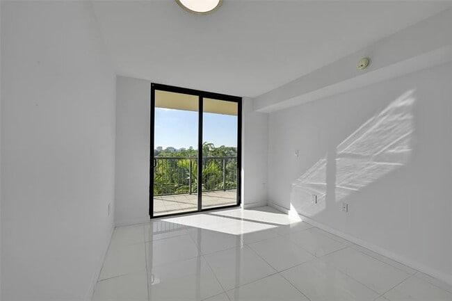 Building Photo - 1690 SW 27th Ave