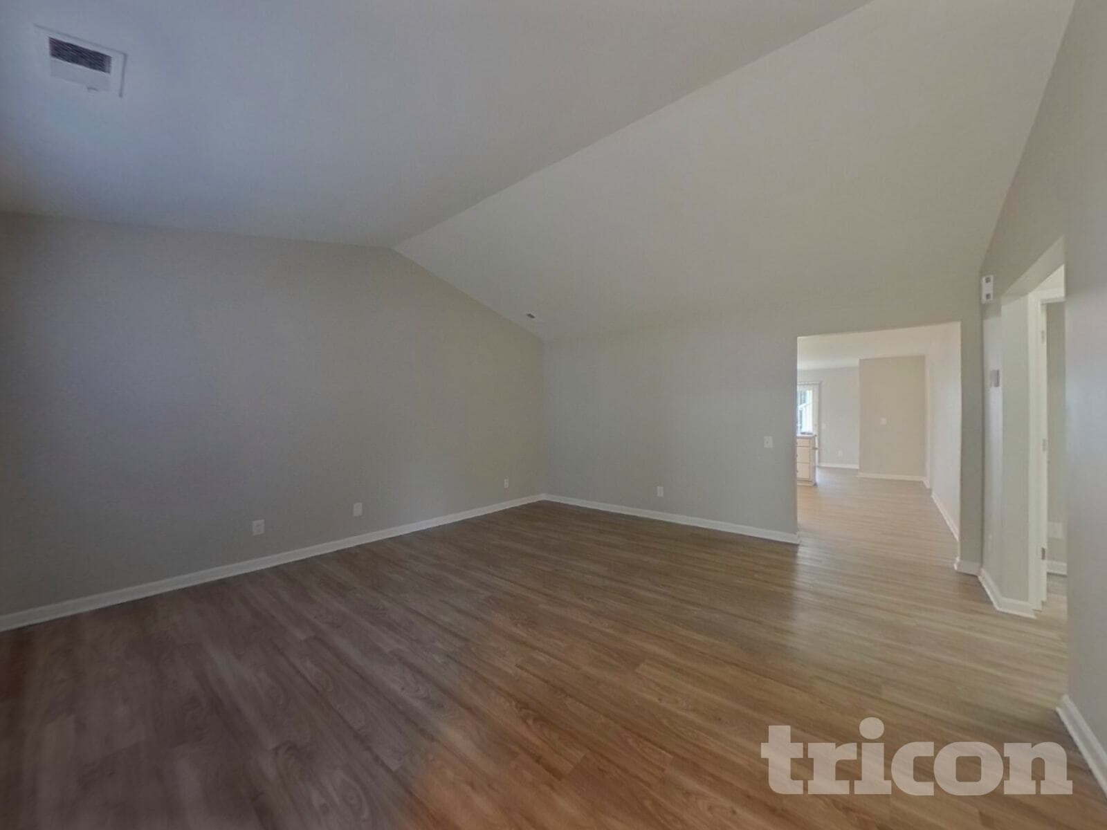 Building Photo - 5411 Peachwood Dr