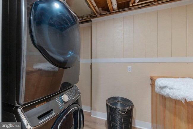 Building Photo - 851 Bacon Hall Rd