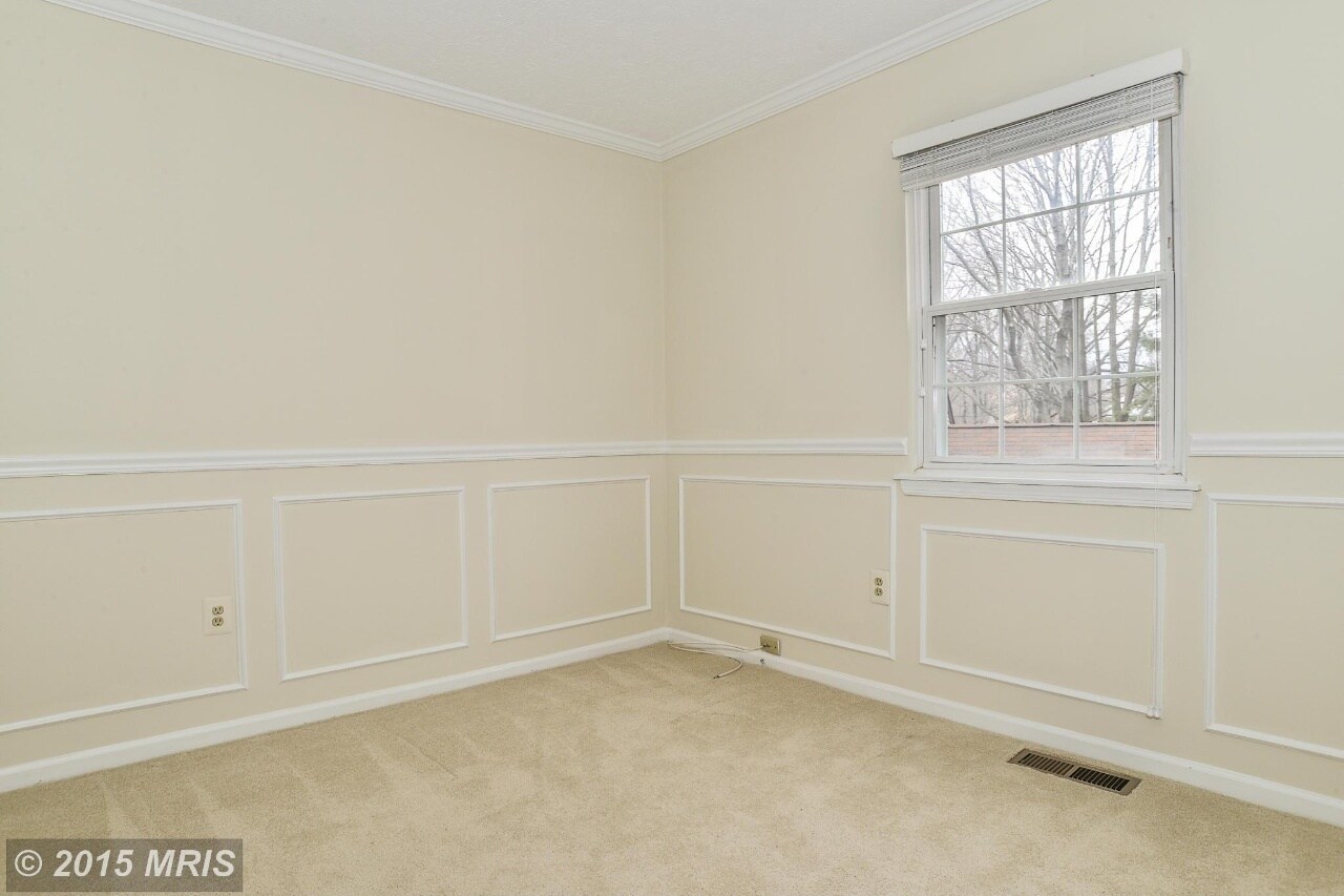 Building Photo - 7200 Hopkins Ct