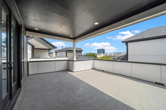 Building Photo - Brand new house in the Museum District wit...