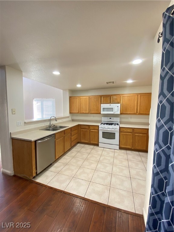 Building Photo - 951 Monte De Oro Ave