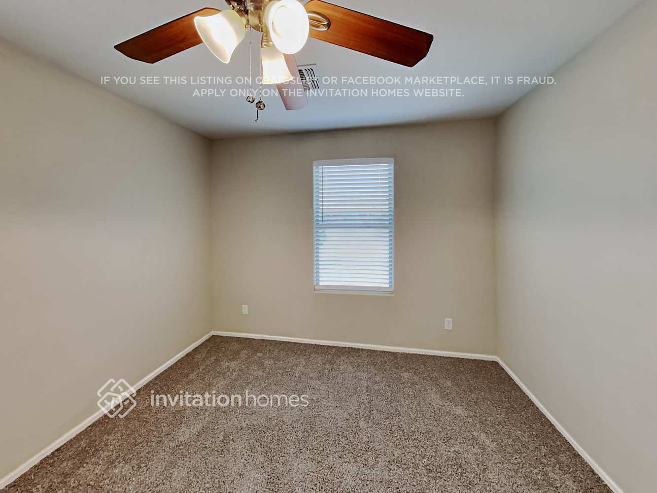 Building Photo - 941 S Deerfield Ln