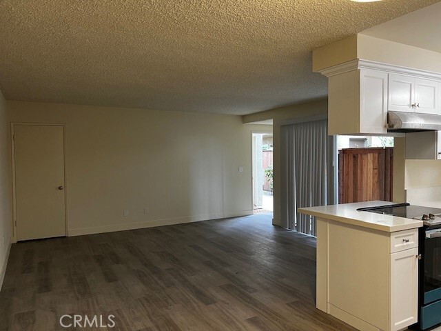 Building Photo - 2210 Clark Ln