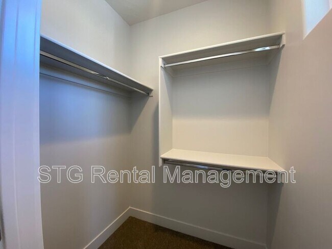 Building Photo - 1130 S 4380 W