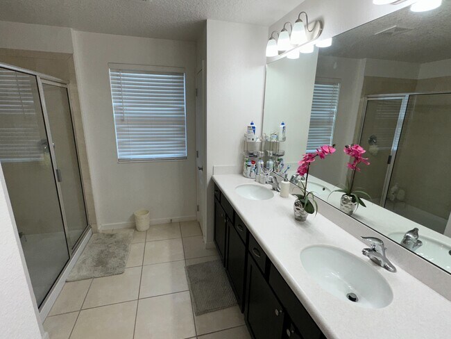 Building Photo - 7114 Brown Pelican Ct