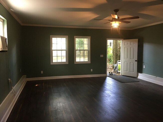 Building Photo - 407 S Edisto Ave