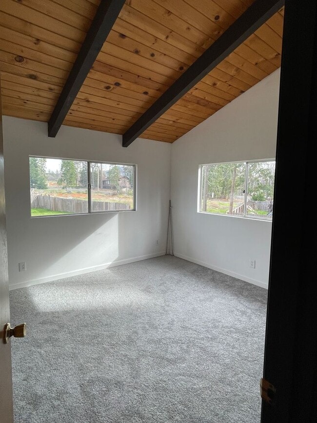 Building Photo - Magalia- 3 bedroom 2 bathroom, 2 story, detached garage, extra lot available