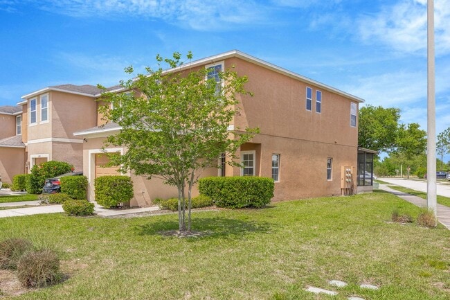 Building Photo - 6705 Holly Health Dr