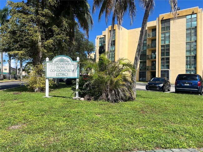 Building Photo - 11780 SW 18th St
