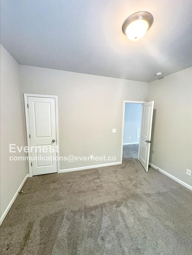 Building Photo - 195 Wellstone Pl