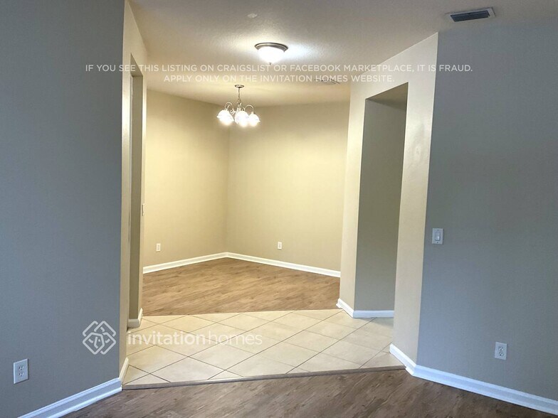 Building Photo - 3817 Mt Carmel Ln