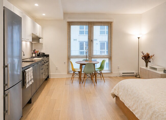 Building Photo - Mid-Market Modern Studio for Effortless City Living